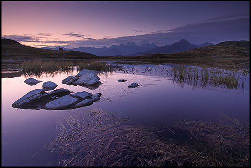 Aube sur le Lac Guichard - Alpes ©Sébastien Brière